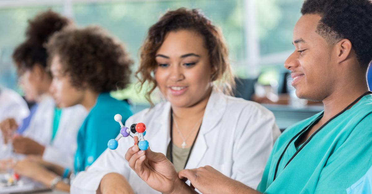 When to Apply for Medical School 2025 Key Insights